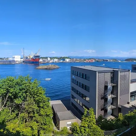 Spacious With Stunning Views * Stavanger